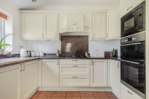 Photo 19- click for photo gallery